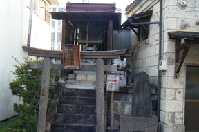 白山神社