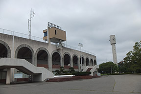 栃木県総合運動公園陸上競技場前